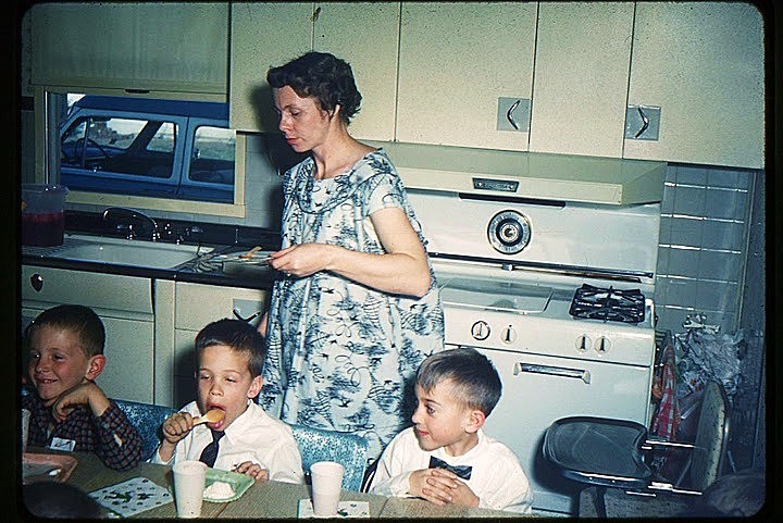 Birthday party 1963 - Home & Family