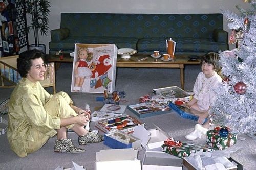 1960s Christmas morning - Holidays