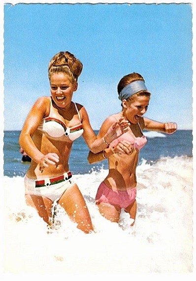 1960s bathing beauties - Fashions and Styles