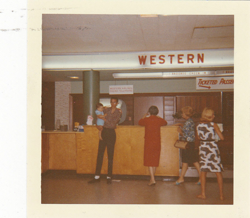 1965 Airport - On Vacation
