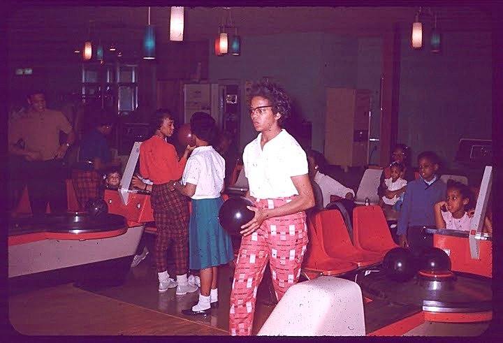 60s bowling - Recreation