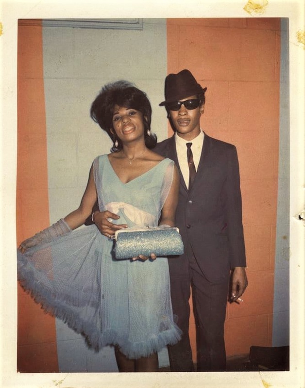 Out on the town in the 60s - Fashions and Styles