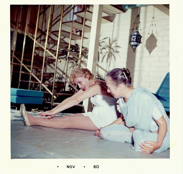 Yoga in 1960 - Recreation