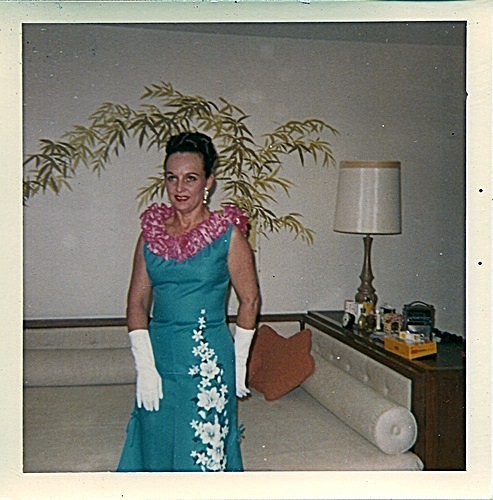 1960s Hawaii vacation - Fashions and Styles