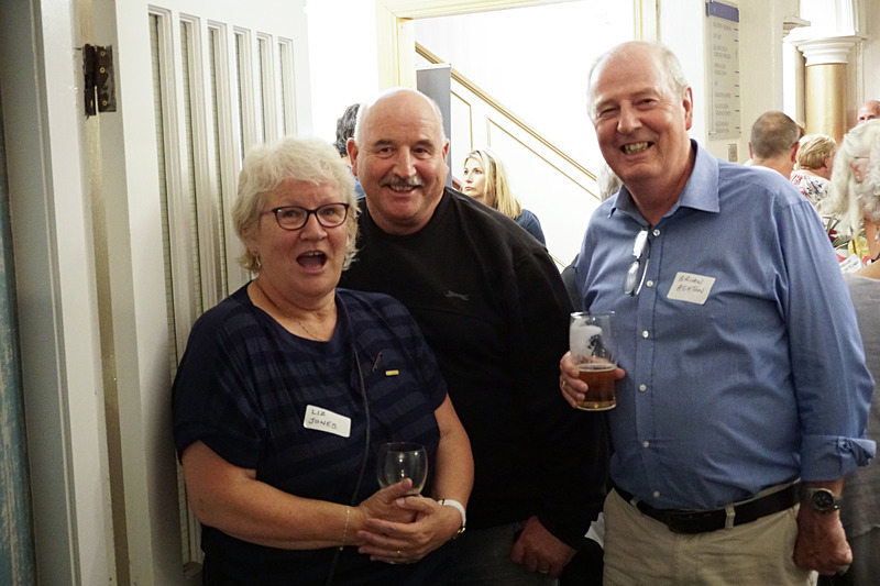 ACP03974-54 - Dinas School Reunion 1964-69
