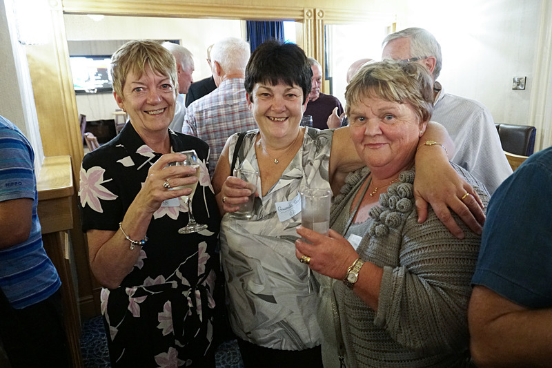 ACP03821-23 - Dinas School Reunion 1964-69