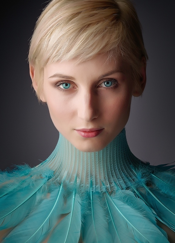 Sara in Blue - COLOUR PORTRAITS