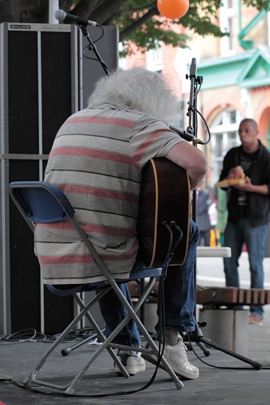 Chalton Street, Somers Town, London, 11 July 2009 - Wiz Jones