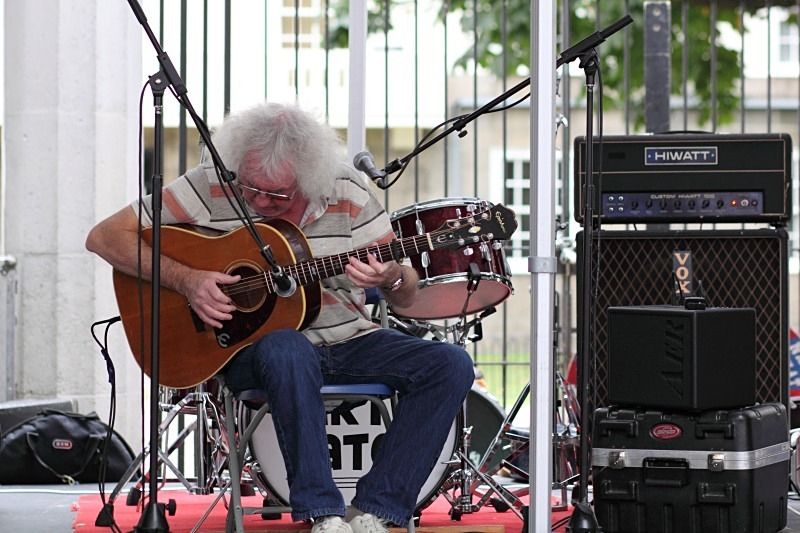 Chalton Street, Somers Town, London, 11 July 2009 - Wiz Jones