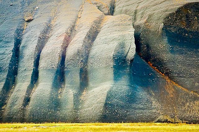 HDR mountain side - Iceland