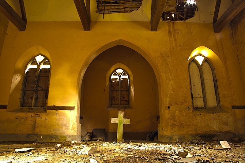 Derelict Chapel - Urban exploration