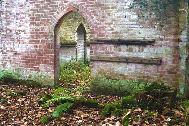 Arches - Bedham Mission Church - Urban exploration