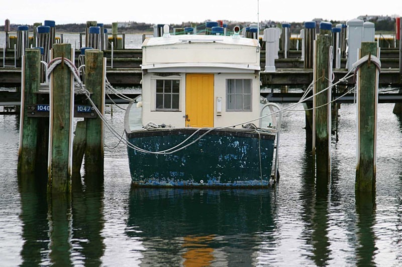 Safely Home 12 x 18 - Nantucket