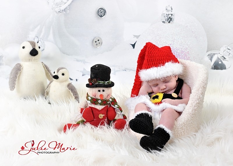 xmas snow baby - Christmas