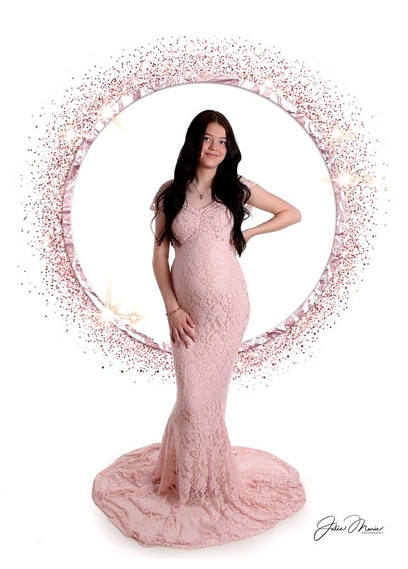 Mollie - Maternity Shoot