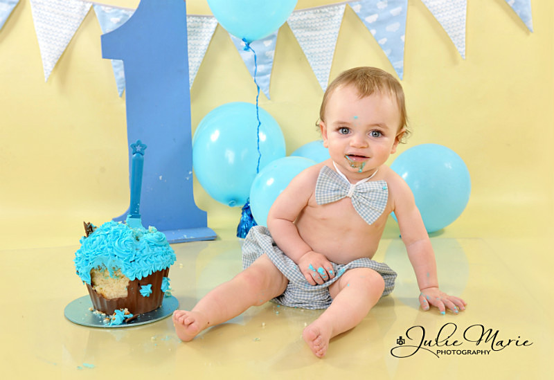 yellow and blue - Cake Smash