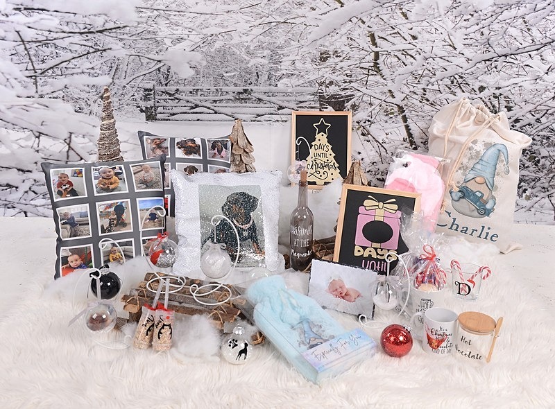 DSC_9557 - gifts