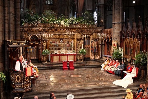 Inside the Abbey - Royal London Tour