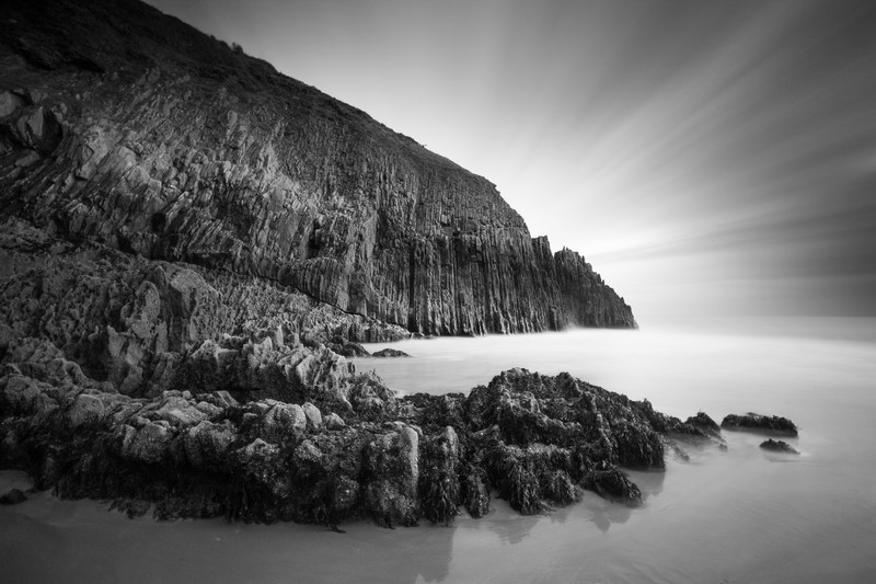 Shrinkle Haven, Pembrokeshire - Monochrome
