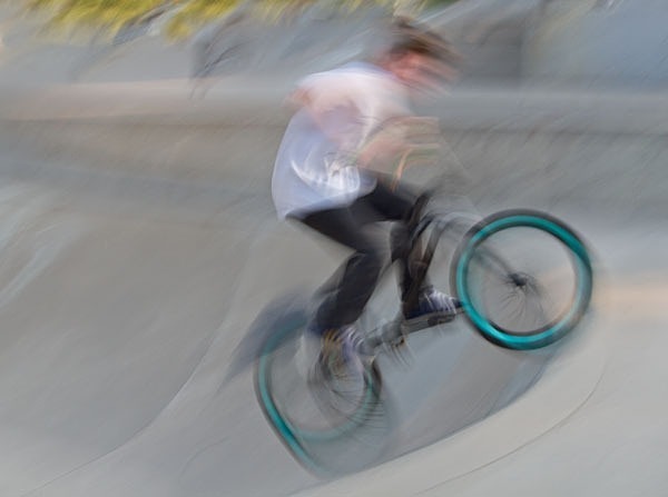 BMX trick biker #4 - PEOPLE IN MOTION
