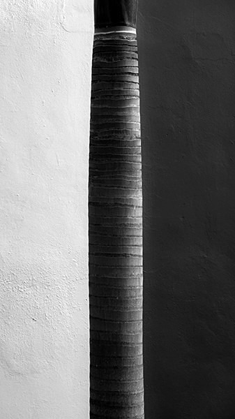 theme 2 week 4: MINIMALISM - 2016: 12 Months 12 themes