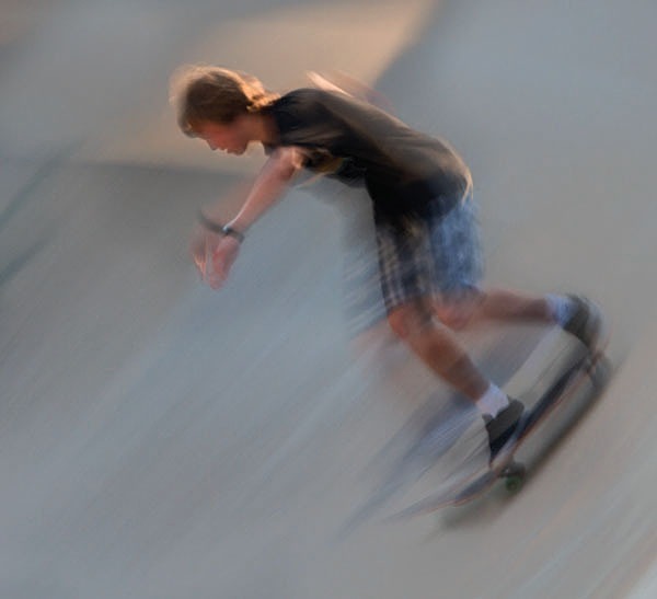 skateboarder #1 - PEOPLE IN MOTION