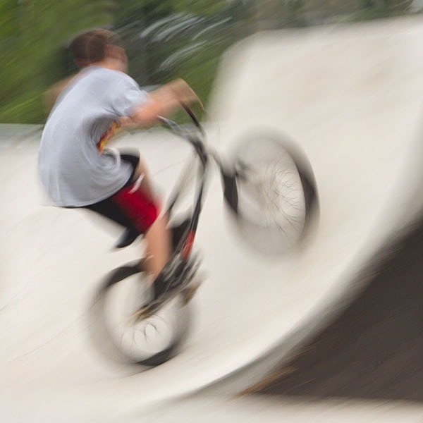 skatepark 2 - PEOPLE IN MOTION