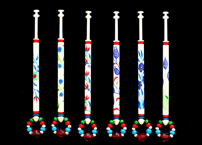 Izniks on Bone - Bobbins Gallery