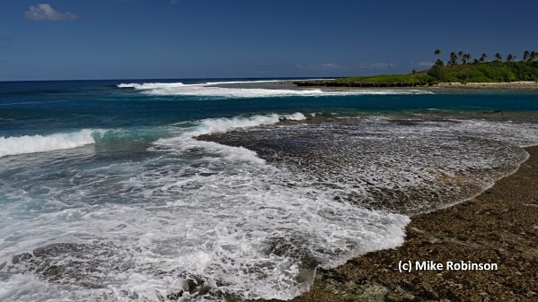 Pass_516 east of island - Rarotonga, Cook Islands