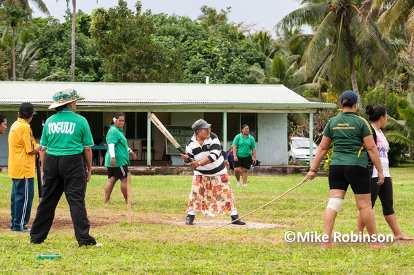 Kilikiki _83_Nuie cricket - Pacific Memories
