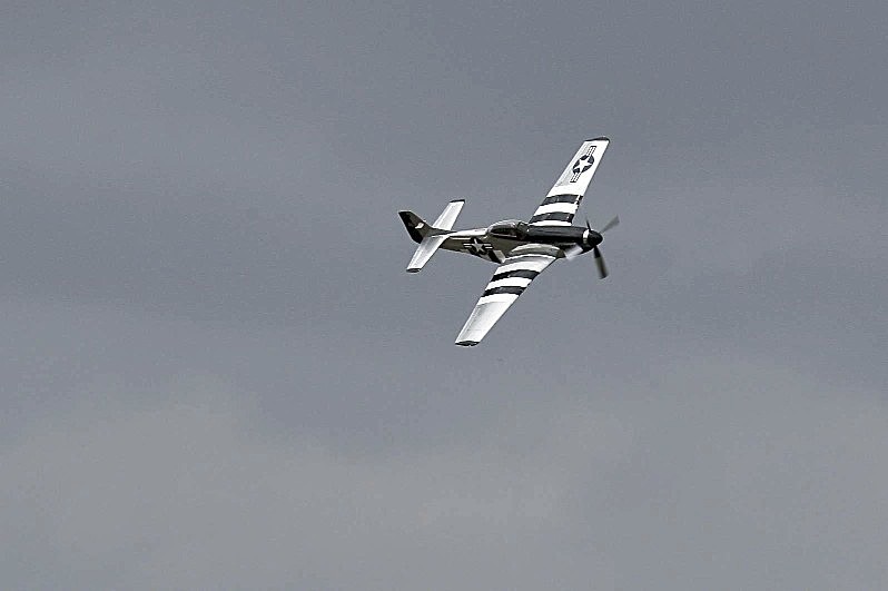 'Mustang!' - manned flight