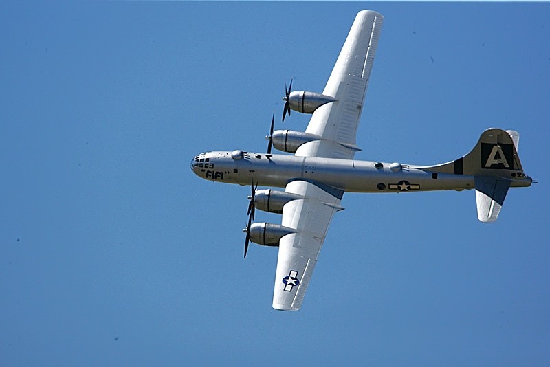 Fifi - manned flight