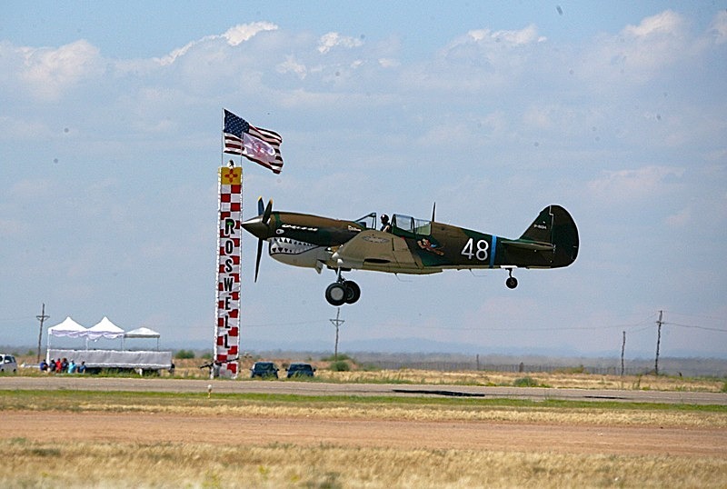 P-40N Warhawk - manned flight