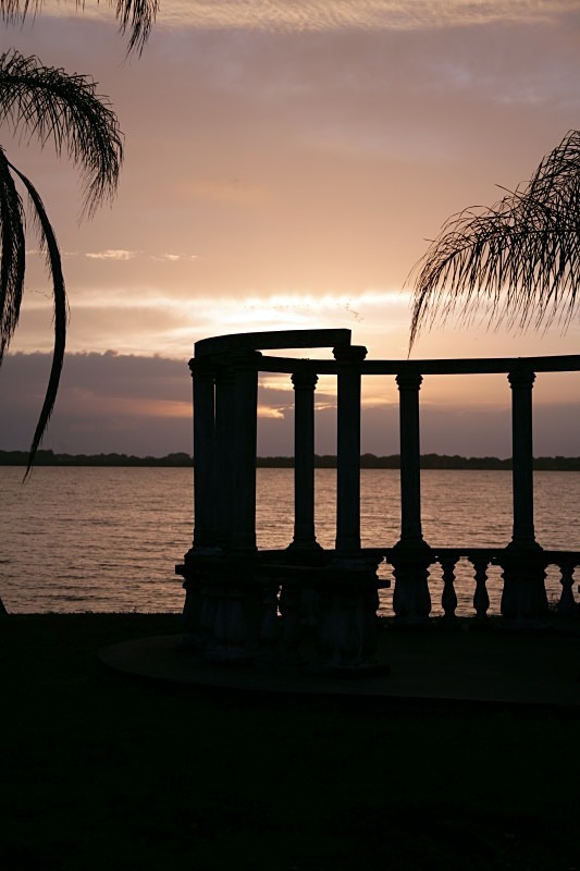 'Rockledge Rotunda' - views across the country