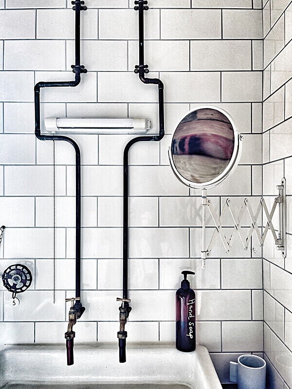  - Property & Interiors