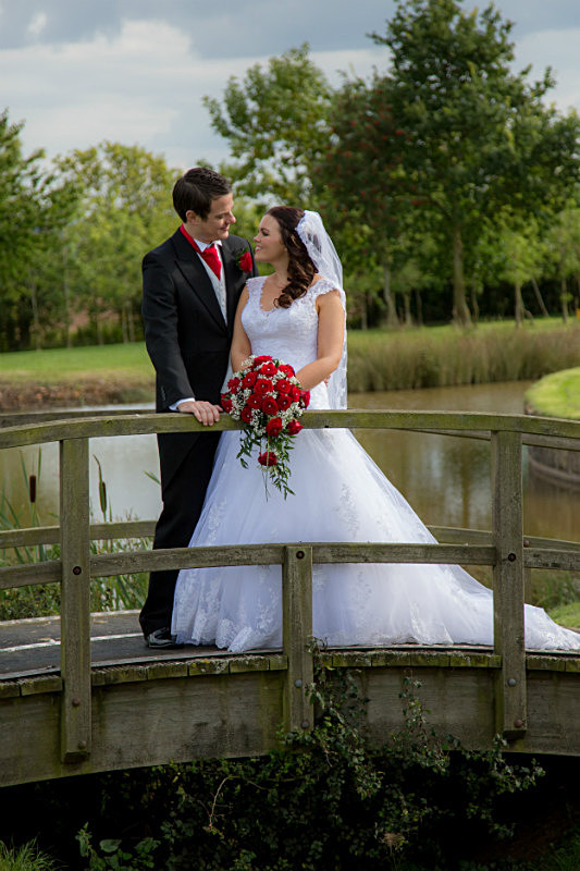  - Ingon Manor courtesy of Wedding Photography by Hannah