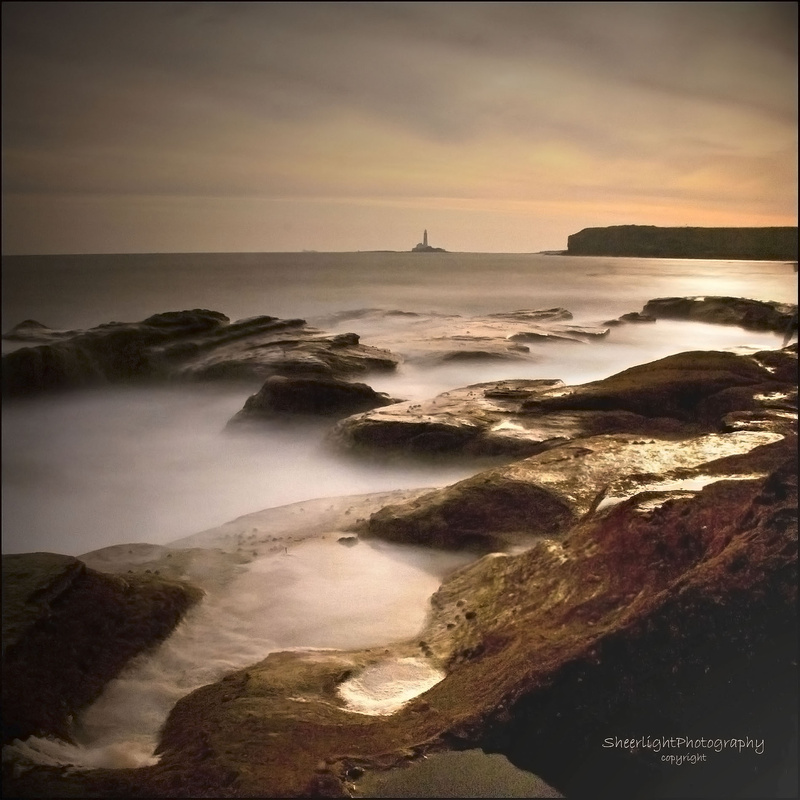 St mary's Lighthouse from Hartley Rocks Northumberland - St Mary's lighthouse, Whitley Bay: Gallery