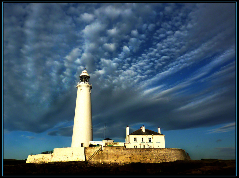 St. Mary's Lighthouse  radiant - St Mary's lighthouse, Whitley Bay: Gallery