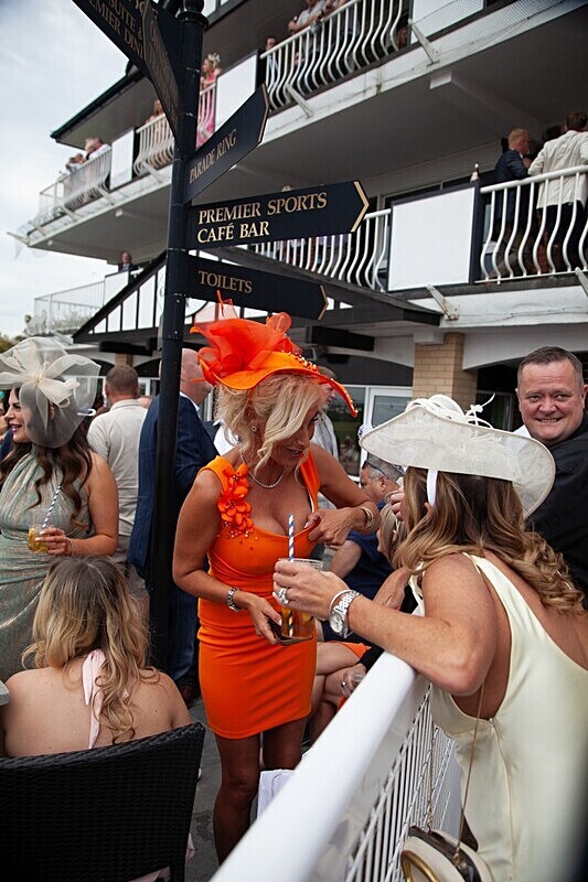 PONTEFRACT RACE 2025-9302 - PONTEFRACT RACES - LADIES DAY 2025