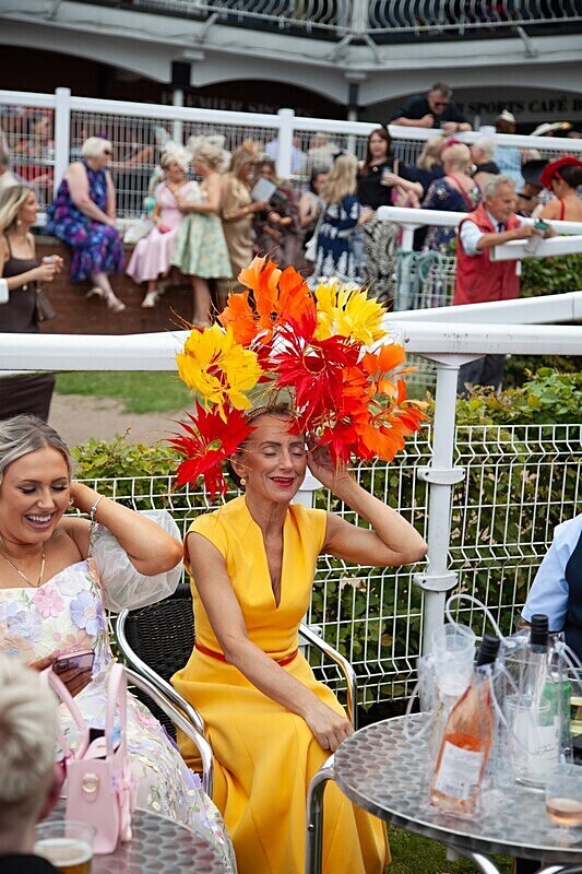 PONTEFRACT RACE 2025-9253 - PONTEFRACT RACES - LADIES DAY 2025