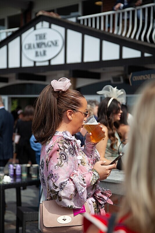 PONTEFRACT RACE 2025-9163 - PONTEFRACT RACES - LADIES DAY 2025