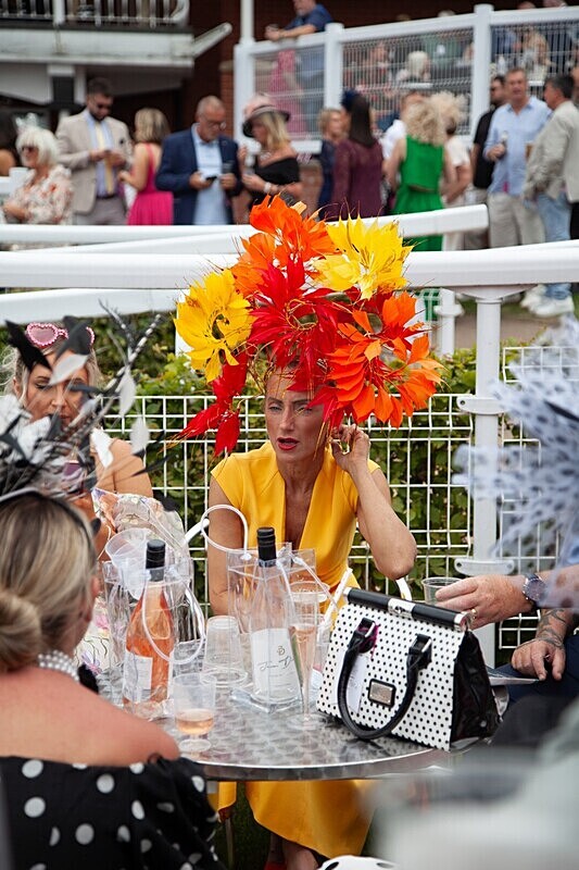 PONTEFRACT RACE 2025-9245 - PONTEFRACT RACES - LADIES DAY 2025