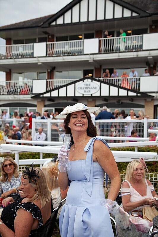 PONTEFRACT RACE 2025-9381 - PONTEFRACT RACES - LADIES DAY 2025