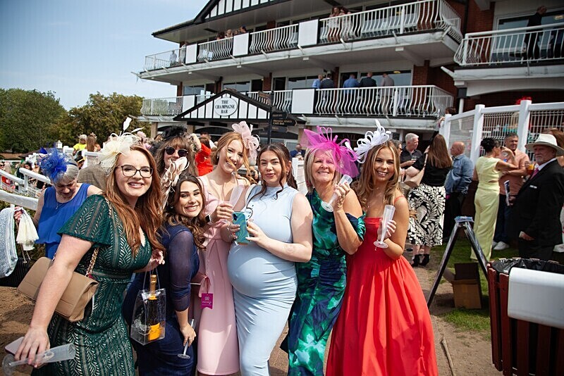 PONTEFRACT RACE 2025-9067 - PONTEFRACT RACES - LADIES DAY 2025