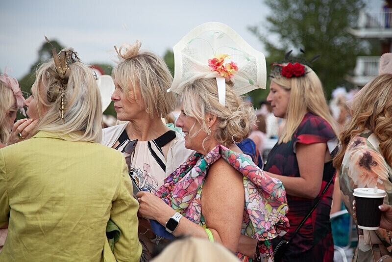 PONTEFRACT RACE 2025-9433 - PONTEFRACT RACES - LADIES DAY 2025