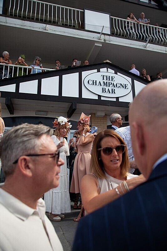 PONTEFRACT RACE 2025-9137 - PONTEFRACT RACES - LADIES DAY 2025