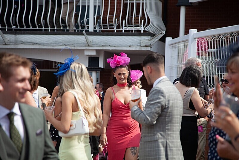 PONTEFRACT RACE 2025-9058 - PONTEFRACT RACES - LADIES DAY 2025