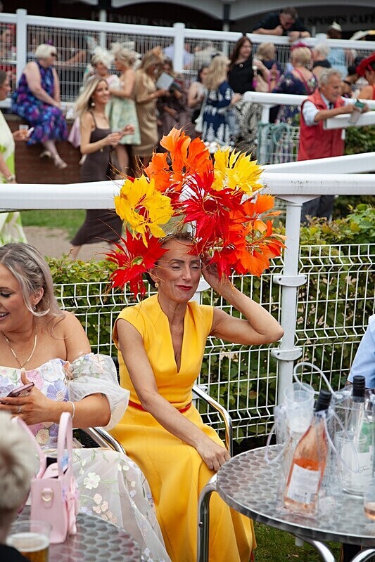 PONTEFRACT RACE 2025-9254 - PONTEFRACT RACES - LADIES DAY 2025