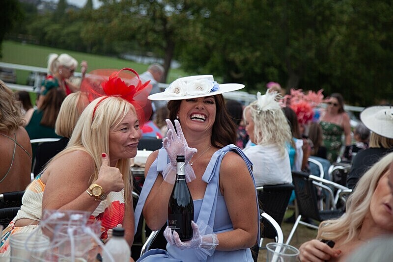 PONTEFRACT RACE 2025-9363 - PONTEFRACT RACES - LADIES DAY 2025