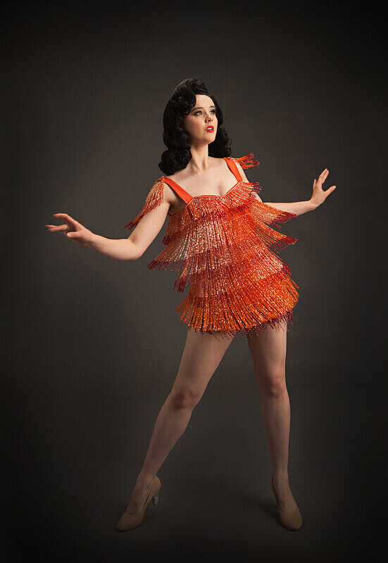 Dancer 1940s - SUCCESSFUL ARPS - FEMALE FASHION THROUGH THE AGES